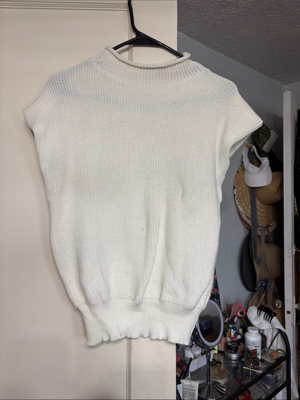 Women's Cream Knit Short-Sleeve Sweater